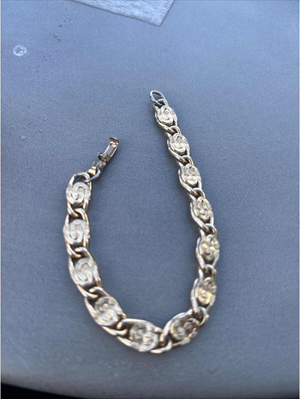 Sarah Coventry Bracelet Gold Tone snail link Vintage 7 in